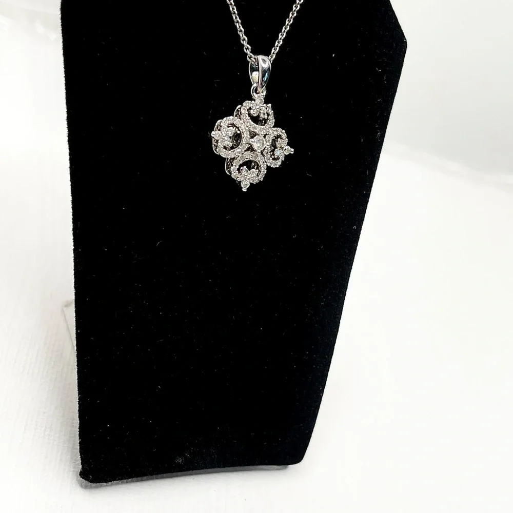 Sterling Silver Diamond Pendant Necklace (1/3 ct. tw.) - Picture 13 of 16
